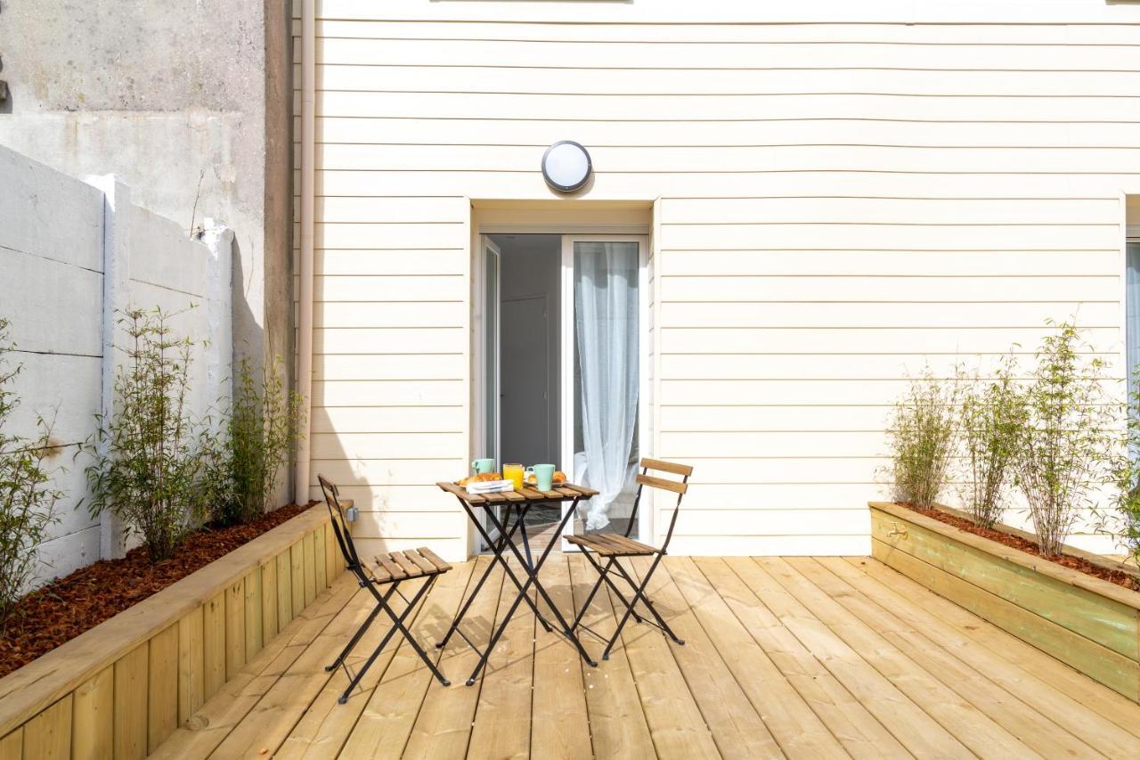 Apartment Proximite Facs, Clinique Pasteur, Centre